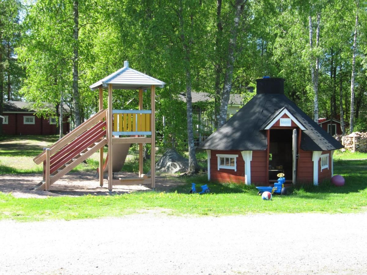 Кемпинги Tervakallio Camping Састамала